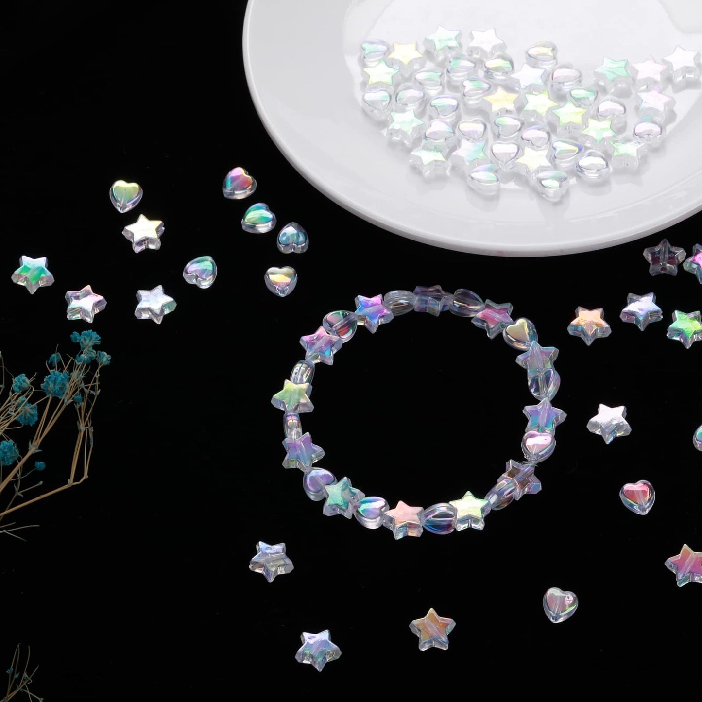 Yolev 100PCS Mini Acrylic Stars Hearts Beads 7mm Heart Beads and 9mm Star Beads Spacer Beads for Jewelry Bracelet Necklace Making DIY Crafts Beads
