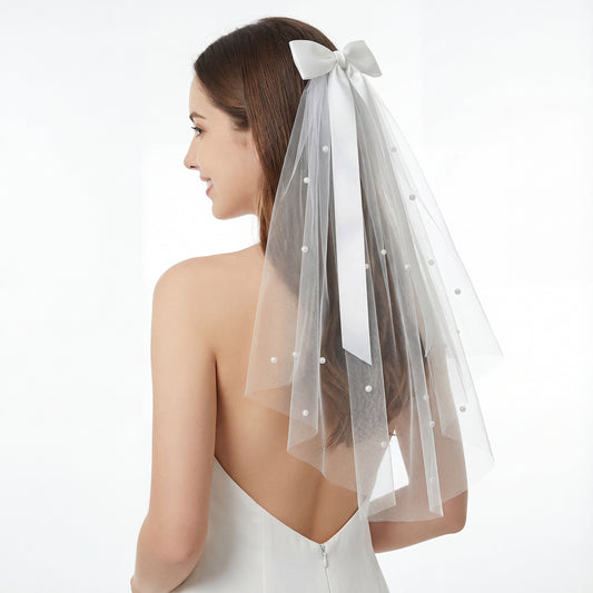 Bride Veil, Short White 22.4 Inch Bachelorette Veil with Bow & Pearls - Elegant Tulle Comb Hold, Bridal Bridesmaid Gift for Women and Girls