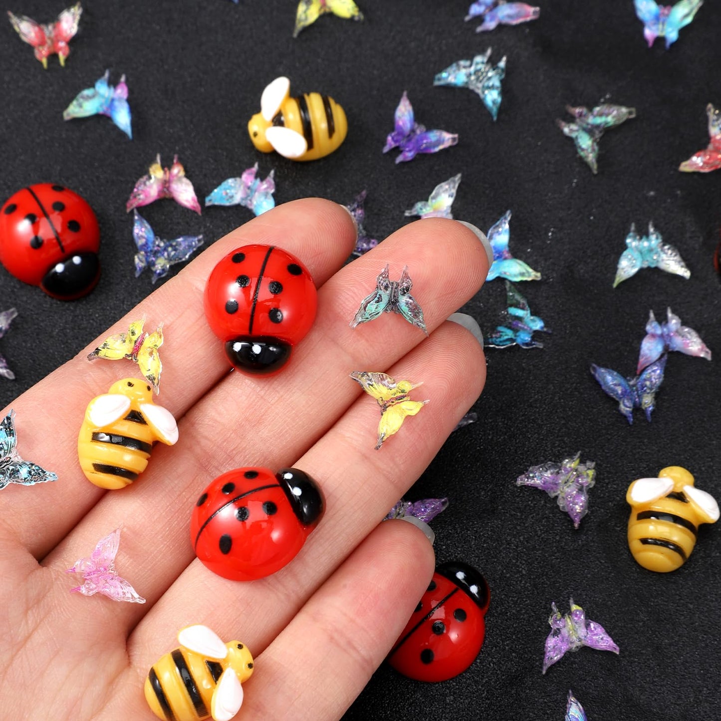 40Pcs Miniature Resin Ladybug Butterfly Bee Set Mini Animal Figurines